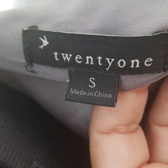 TWENTYONE DRESS - Picture 4 of 5